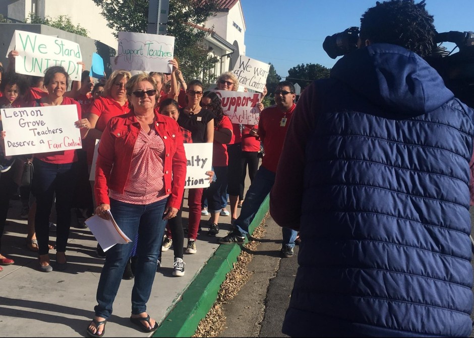 Lemon.Grove.Prez.Photo